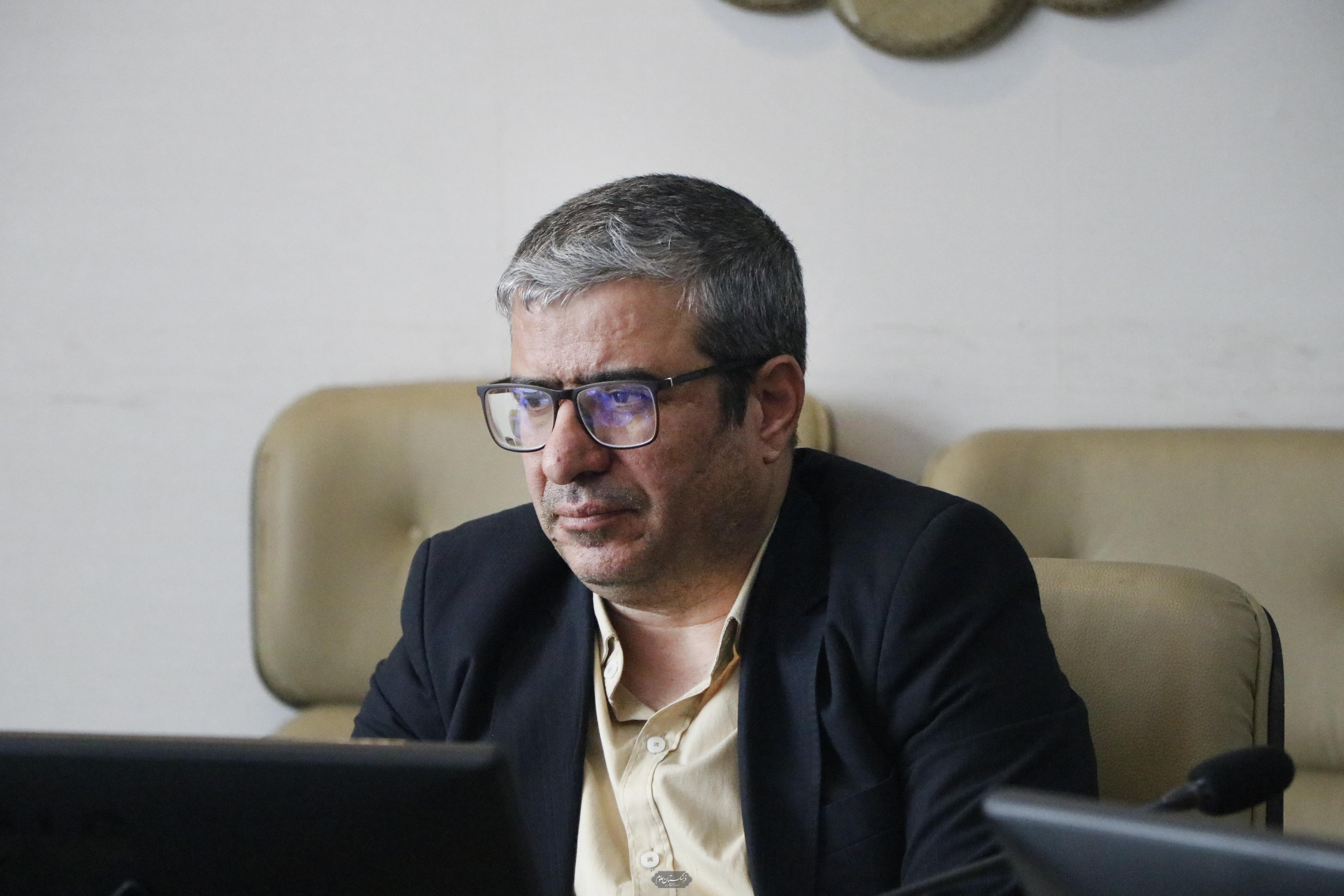 دانشمندان جوان 10